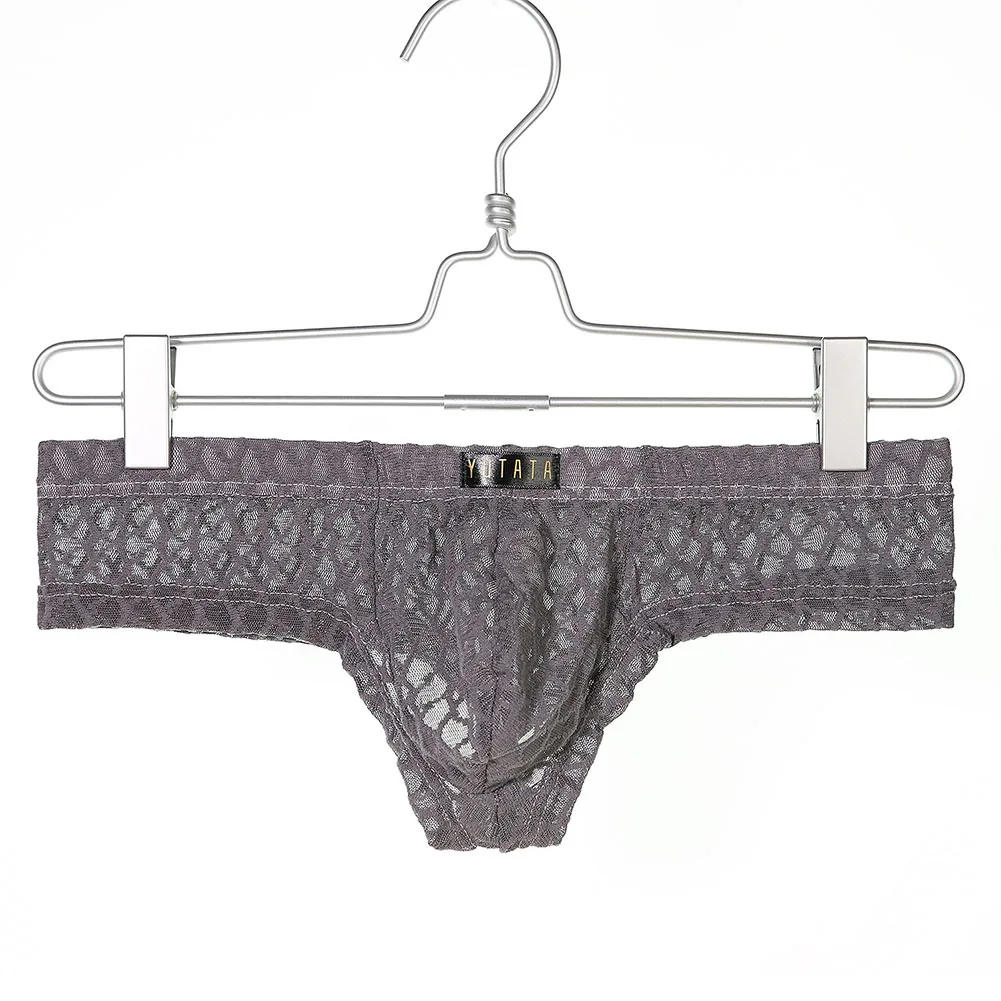 

Мужское нижнее белье: кружевные стринги, прозрачное белье, японские стринги, трусы-танга, мужские трусы с Т-образной спинкой.