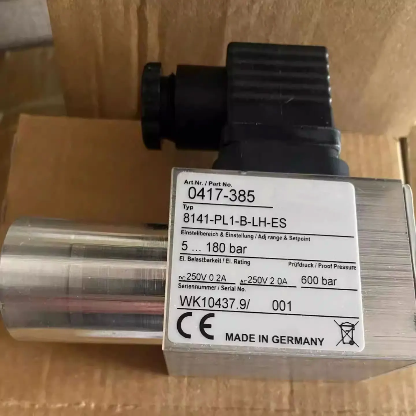

Совершенно новый 8141-PL1-B 0417-385. Гарантия один год.