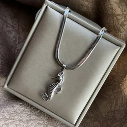 Stainless Steel Sea Horse Pendant Necklace Snake 3cm Blade Chain Chokers For Women Lady Female Men's Punk Amulet Fashion Jewelry