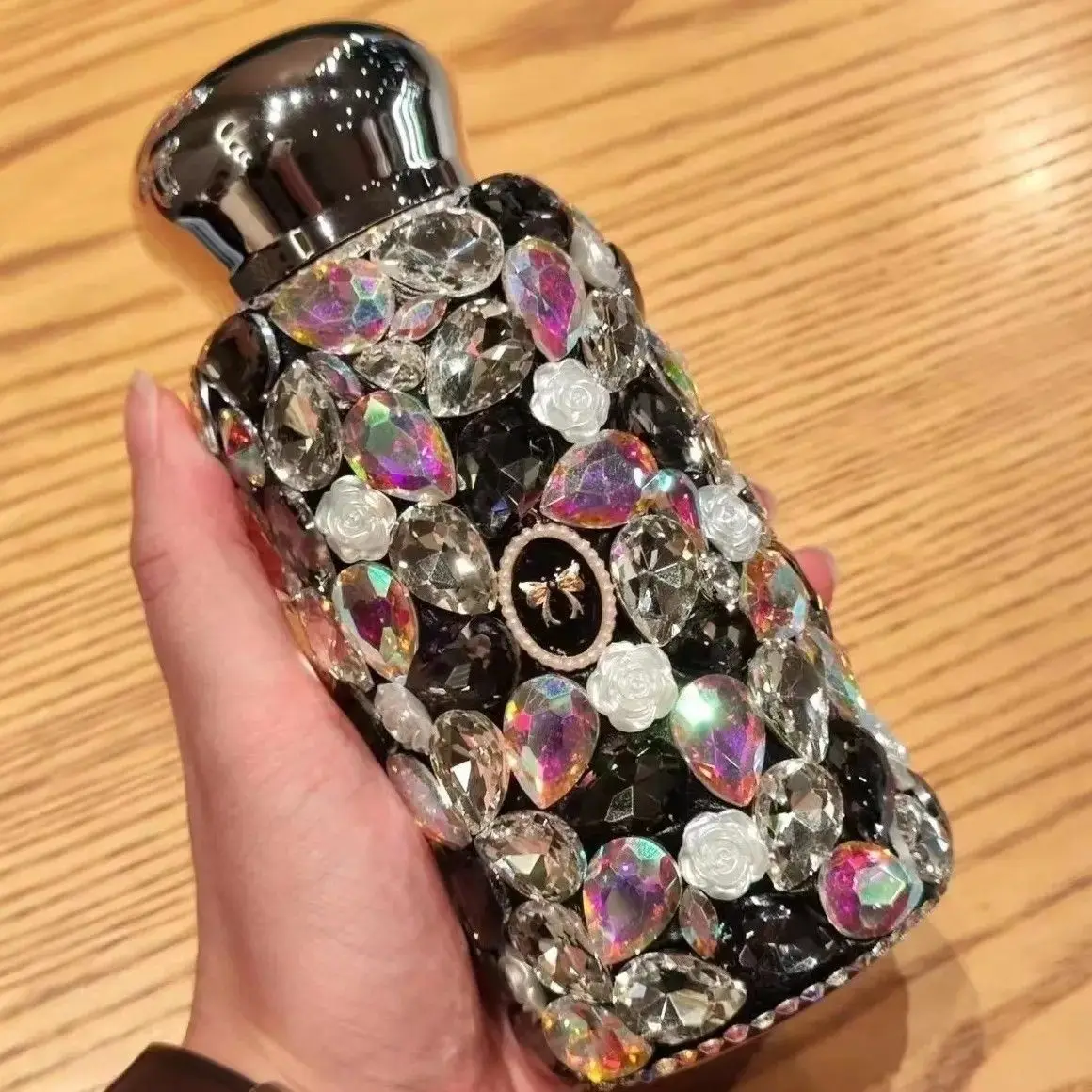 304 Stainless Steel Diamond-Engraved Ladies' Insulated Water Bottle - Best-Selling Portable Insulated Water Bottle, Gift Cup