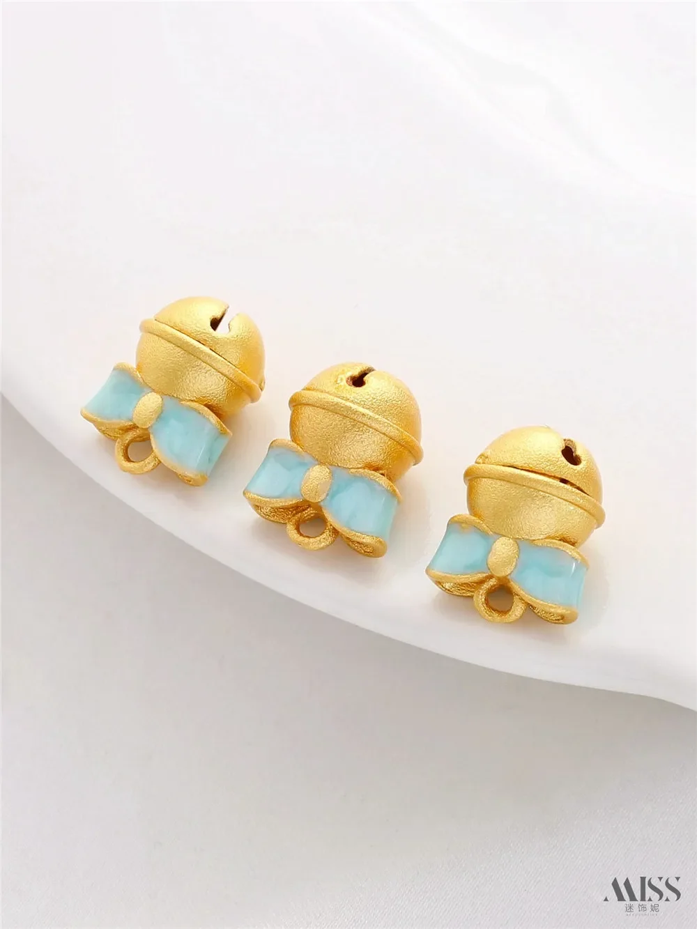 

18K Gold Color Preservation Matte Gold Drip Oil Bow Bell Pendant DIY Handmade Bracelet Necklace Pendant Accessories