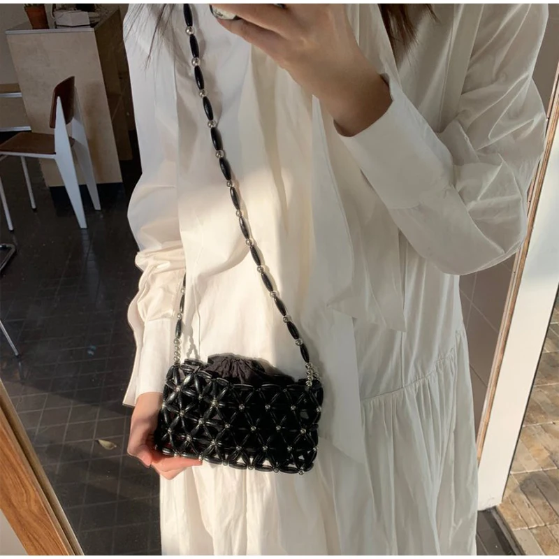 حقيبة منسوجة مطرزة بالخرز من الخشب الطبيعي مصنوعة يدويًا، حقيبة كتف نسائية بوهو، محفظة عصرية بلون الحلوى مع محفظة مطرزة بجيب داخلي