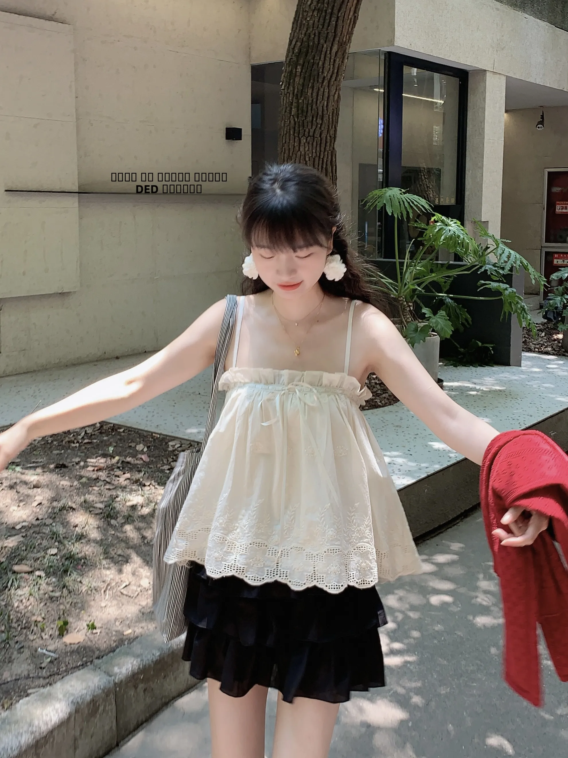 

Новый летний хлопковый жилет с тяжелой вышивкой и кружевной отделкой Sweet Pure Desire Girl, хлопковый жилет свободного покроя, смешанный цвет, Tie Dye