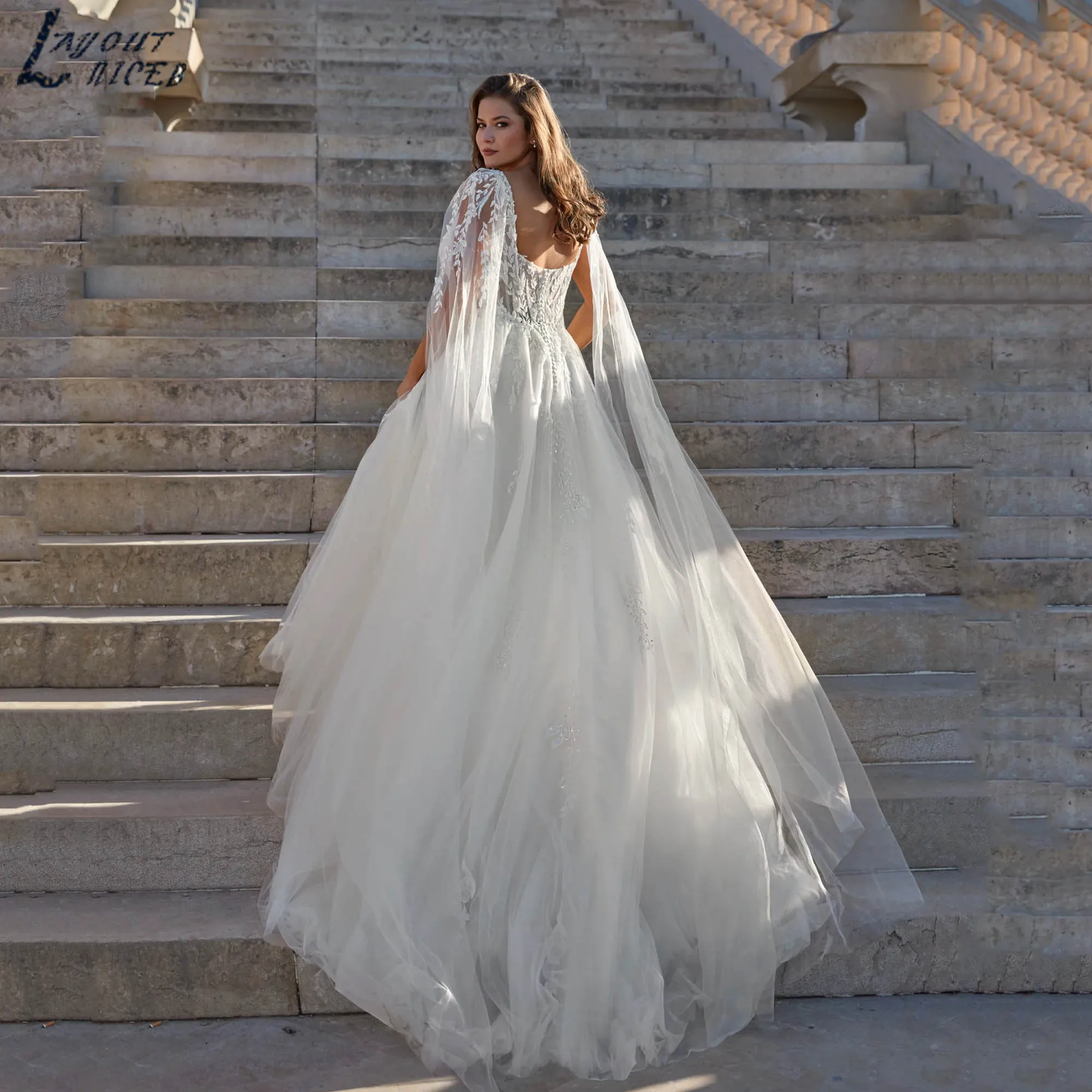Plus Size Wedding Dress With Flowing Long Sleeves A-line Appliques Tulle Bride Gown Backless Modern vestidos de novia Customized