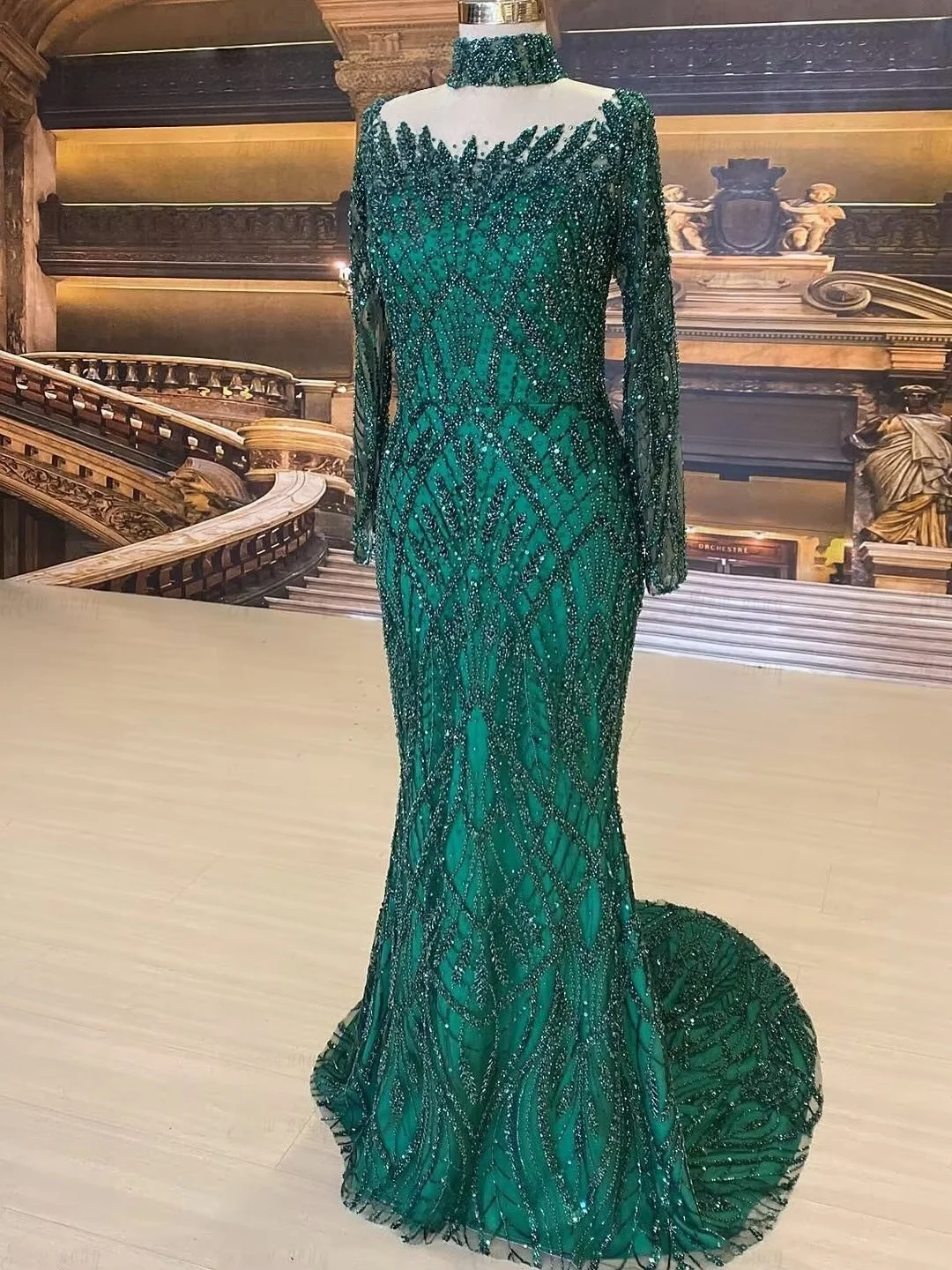 Green Middle Eastern Evening Dresses Luxury Long Sleeves Beaded Saudi Arabia Dubai Robe De Soiree Prom Dress Gown Customized