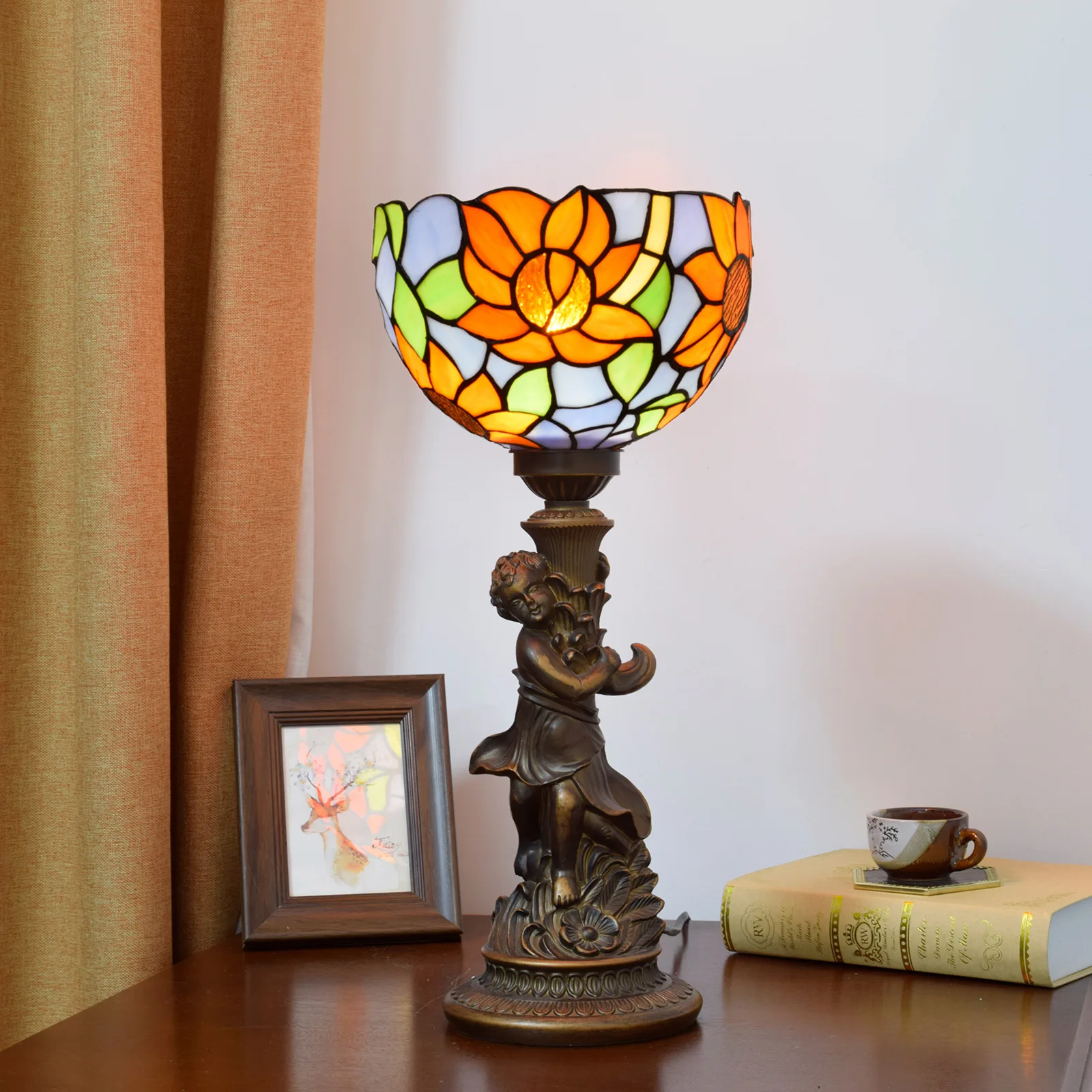 

Dia20cm Blue Background Sunflower Little Boy Stained Glass Lamp Restaurant Bar Desk Table Lamp Bedroom Bedside Light