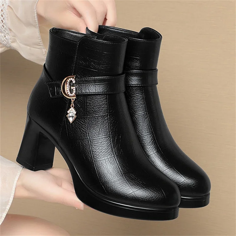 

Fashion Winter Women Soft Leather Ankle Boots Thick Plush Warm Snow Boots Mother Non-slip Boots High Heel Thick Sole Shoe