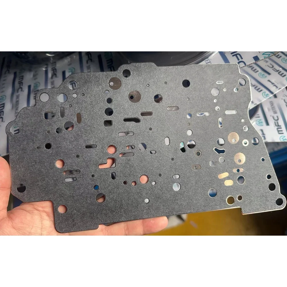 6F35 Transmission Valve Body Middle Separator Valve Body Partition for Ford Gearbox Car Accessories DV6P-7Z490-AA DV6P-7J236-AA