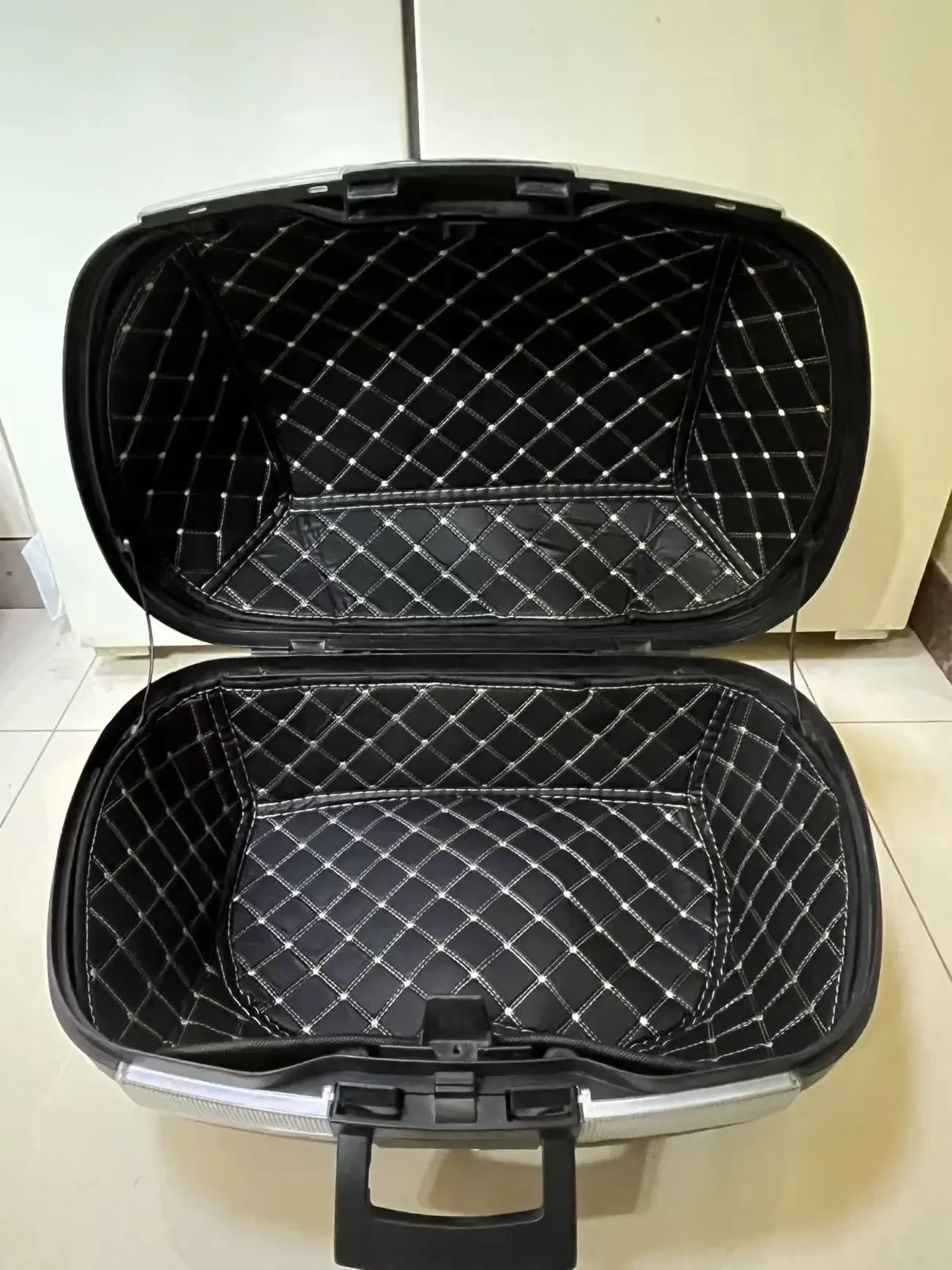 

For GIVI V47 E43 B27 B32 B360 B47 TRK52B Rear Seat Trunk Bag Motorcycle Portable Inner Liner Pads Lining Protector