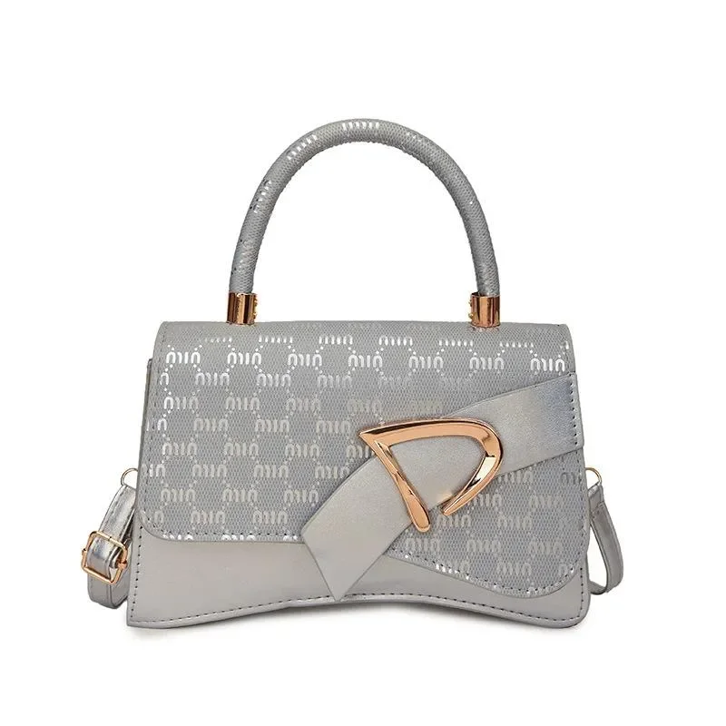 Small square crossbody shoulder bag for women fashion solid color splicing design portable commuter accessory made of premium view 5