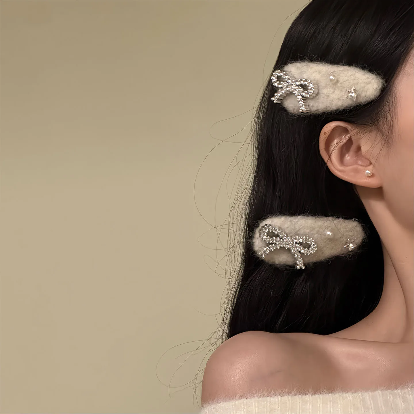 Autumn Winter Plush Rhinestone Bow Hair Clip Korean Fashion Back Head Broken Hair Clip Sweet Edge Clip Versatile Hair Accessory