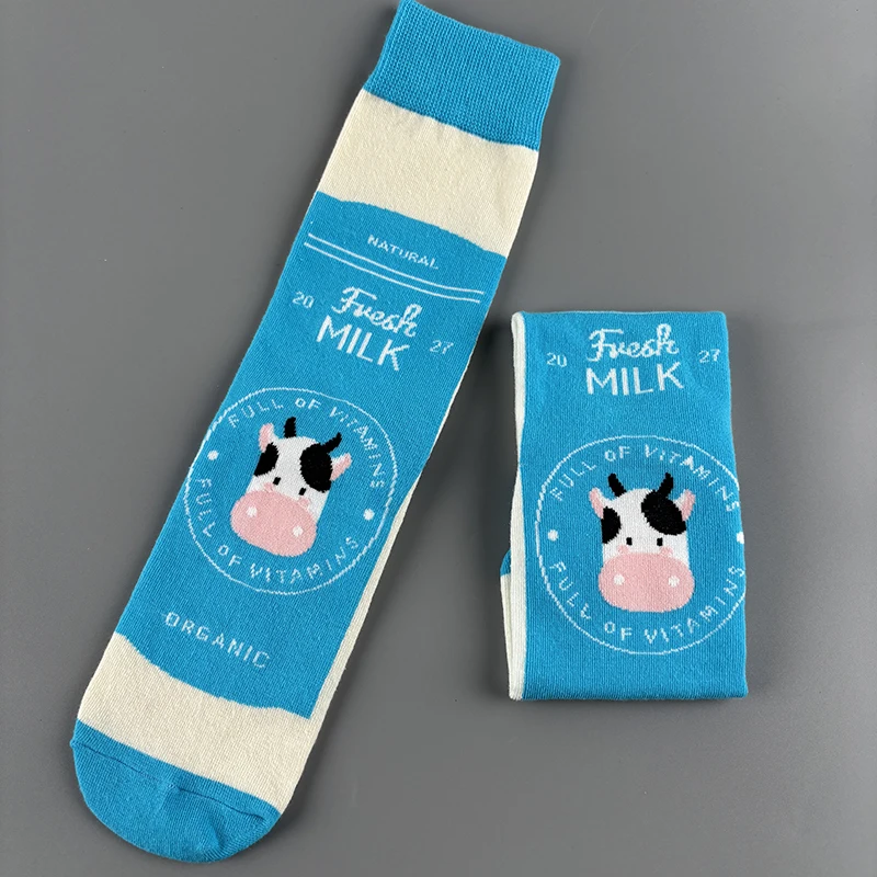 1 pair Cute Cow Cartoon Mid-Calf Socks - Blue & White Contrast Fresh Milk Element Socks