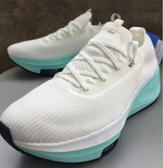 

Professional Sneakers Black Beige Running Shoes Neutral Brand Men's Women's Designer Hiking Joggers Couple's