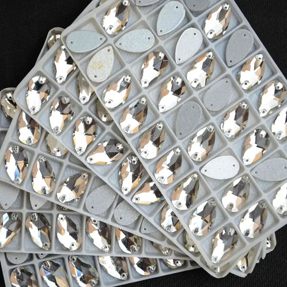 Tropfenförmige Stein zum Aufnähen mit flacher Rückseite, kristallklare Farbe, 2 Löcher, 7 x 12,11 x 18,13 x 22,16 x 25,17 x 28,22 x 38,10 x 14 mm, Tropfen-Nähglaskristall