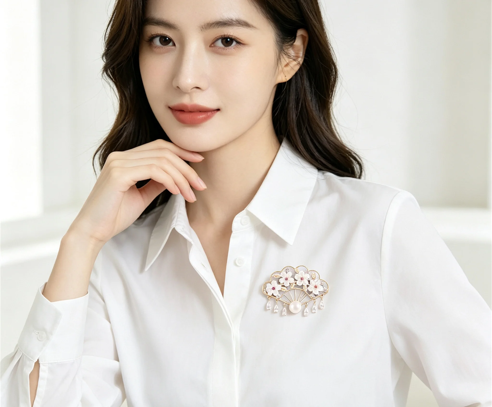 Vintage Women Party Lapel Brooch Chinese Style Fan Floral Shell Pearl Pin For Suit Jacket Daily Outfit Decor