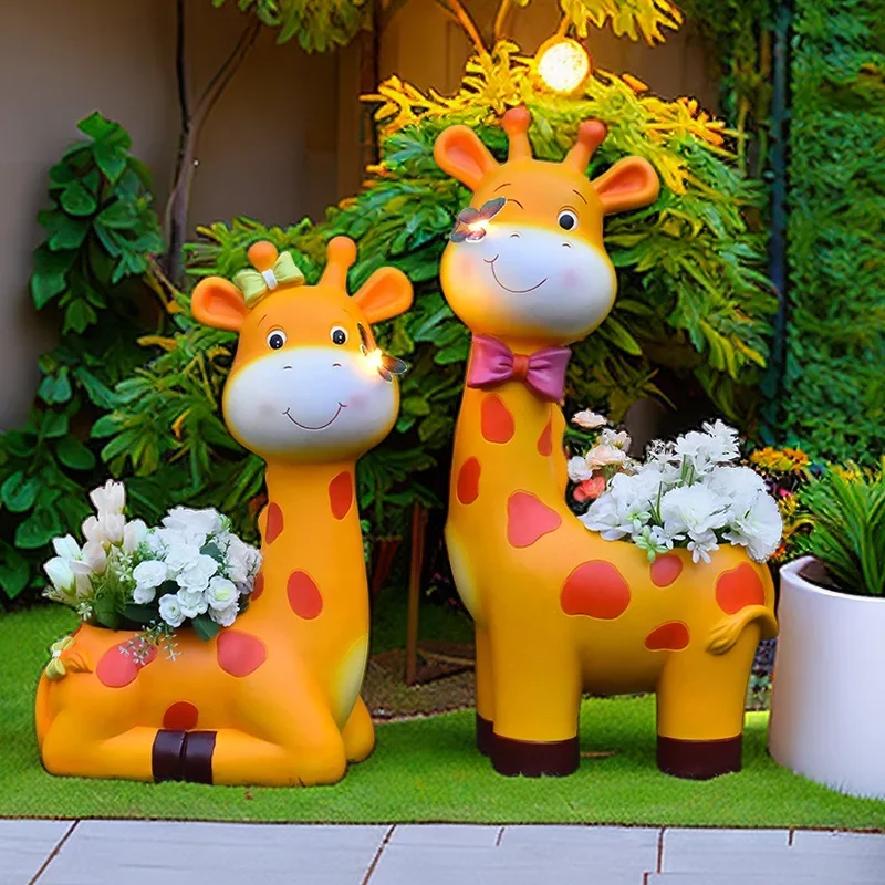 Outdoor giraffe flower pot cartoon lawn decoration for courtyard garden ornaments