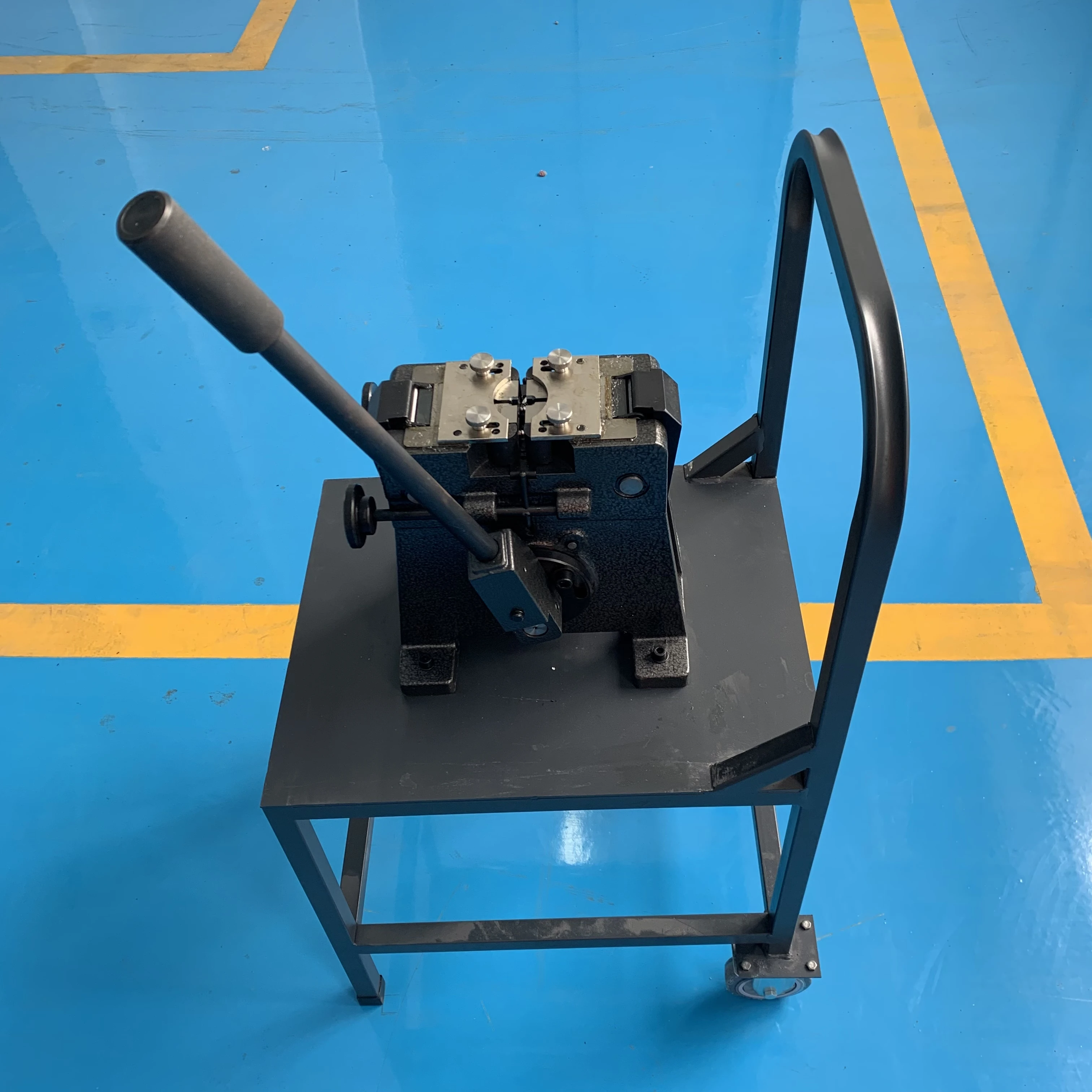 

Copper / Aluminum Wire Cable Wire Production Use Cold Welding Machine