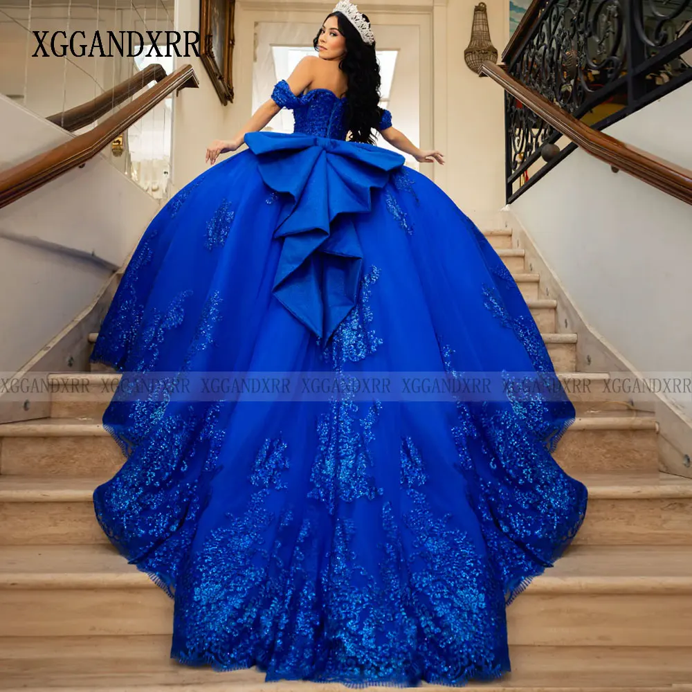 Customized Ball Gow…