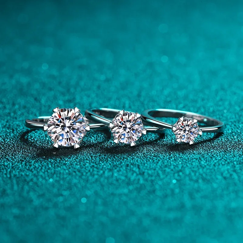 18K Gold Inlaid Ring Women's Moissanite Six Claw Heart-shaped Ring Moissanite P950 Platinum Fashionable Simple Ring