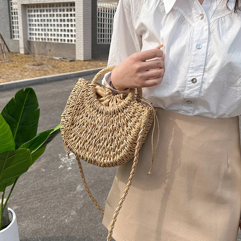 2026 NEUE Sommer Damen Handgefertigte Gewebte Stroh-Rattan Halbmond-Strandtasche Große Kapazität Hohle Crossbody Schultertasche – Detail 17
