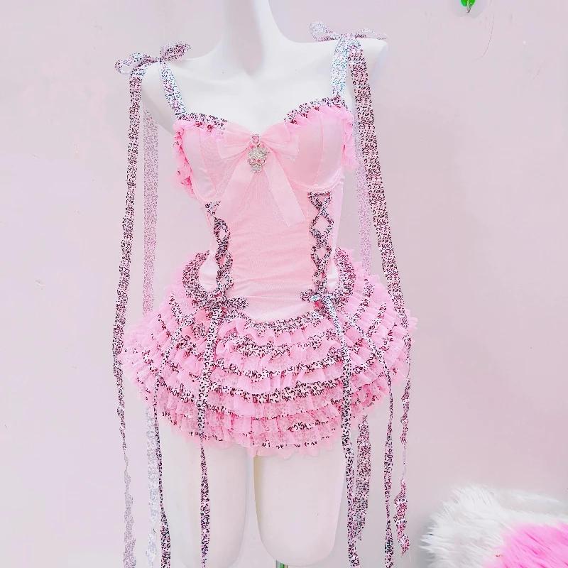 オリジナルデザイン スイートクール ピンクのリボンレーススプライシング レディースキャミソールワンピース 2025秋新作 ガールズ パフスリーブ フェアリードレス レディース