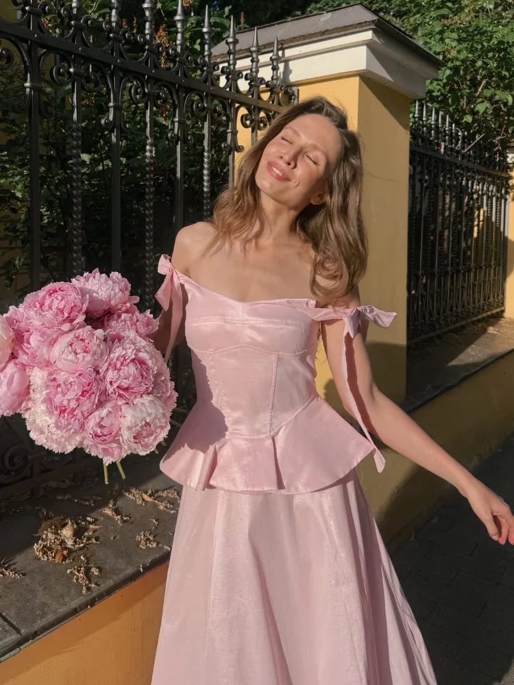 Pink Lady Vest Lace Up V-neck Sleeveless Zipper Ruffles Cinched Waist Suspender And Lantern Skirt Elegant Women Party Clothes
