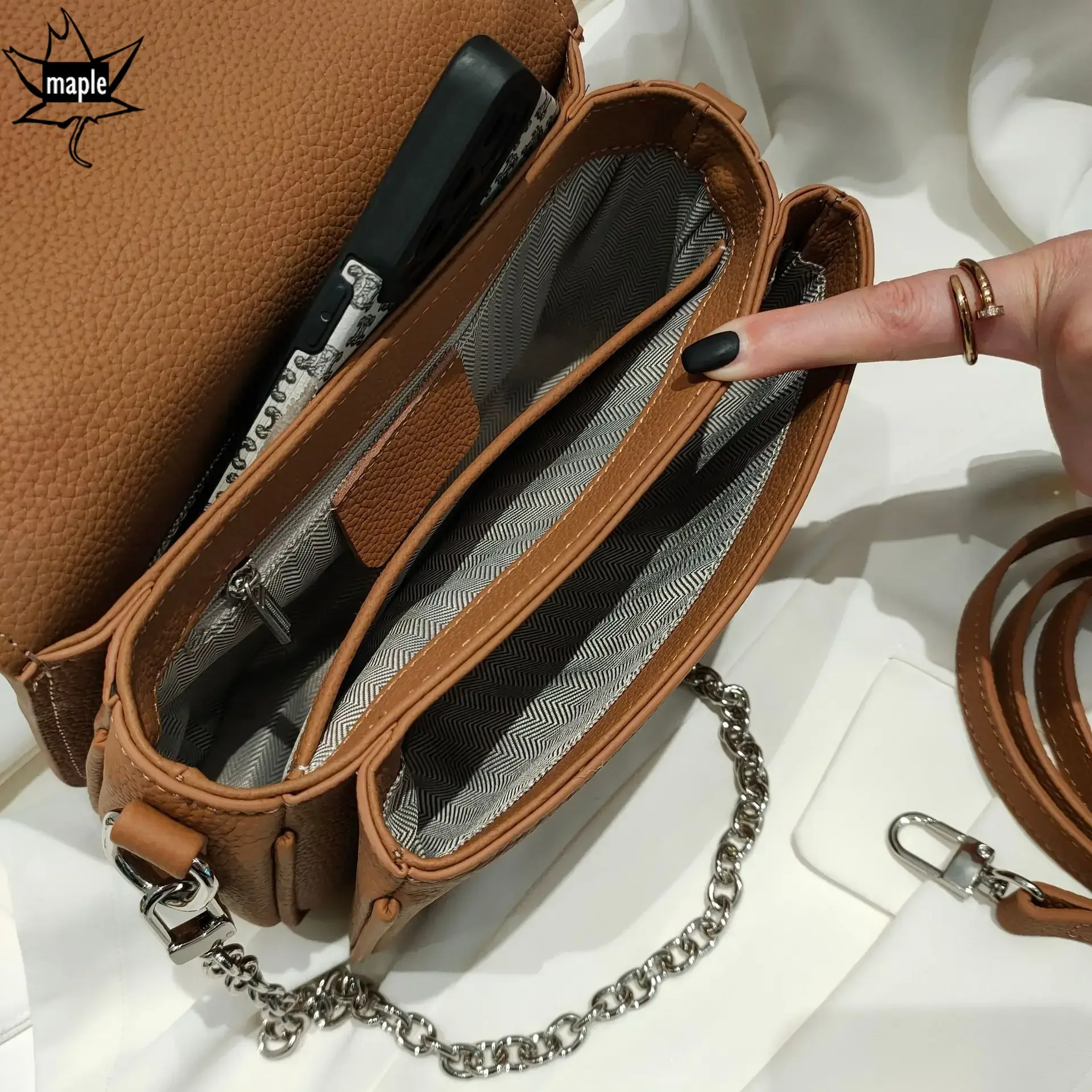 2025 New Pink White Luxury Women Messenger Bag Lock Design High Quality Top Layer Cow Leather Ladies Shoulder Crossbody Bag