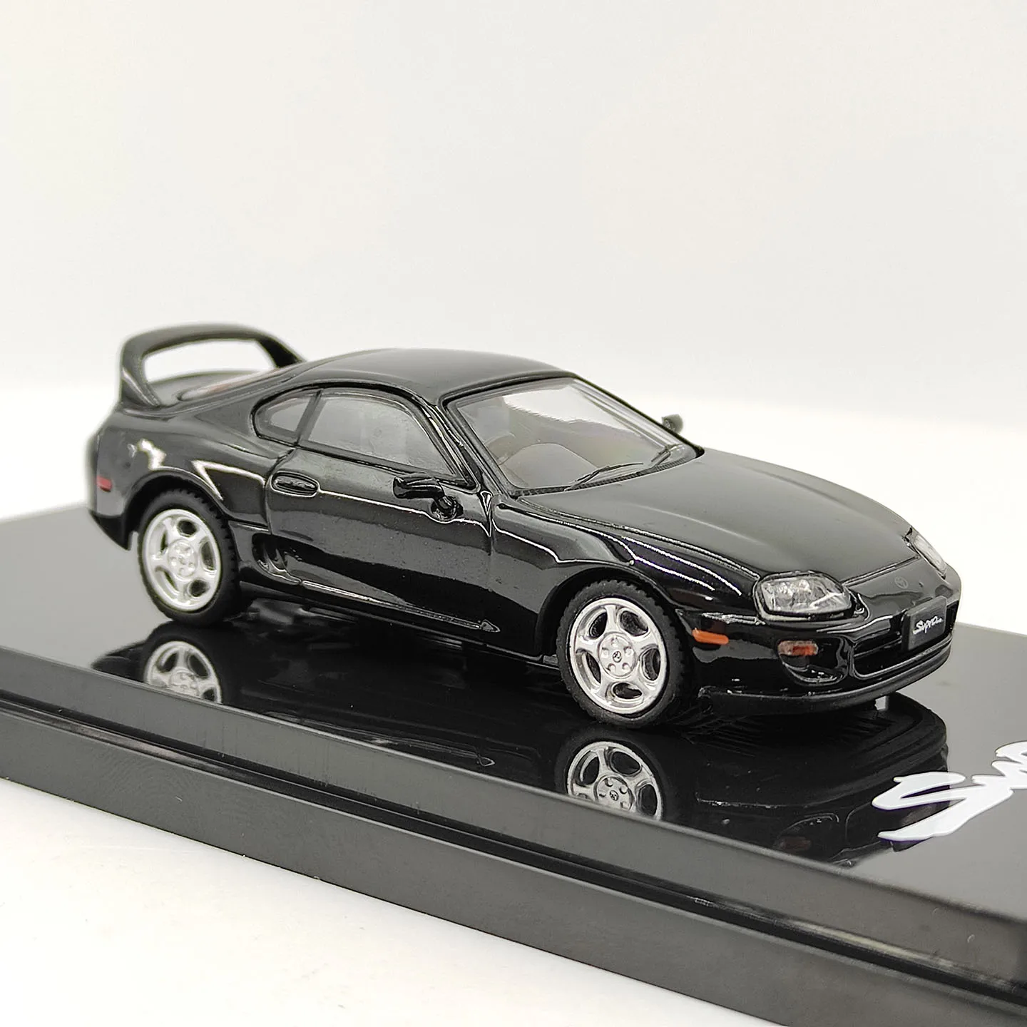 Diecast HOBBY JAPAN 1:64 Scale SUPRA RZ (A80) with Engine Display Alloy Car Model