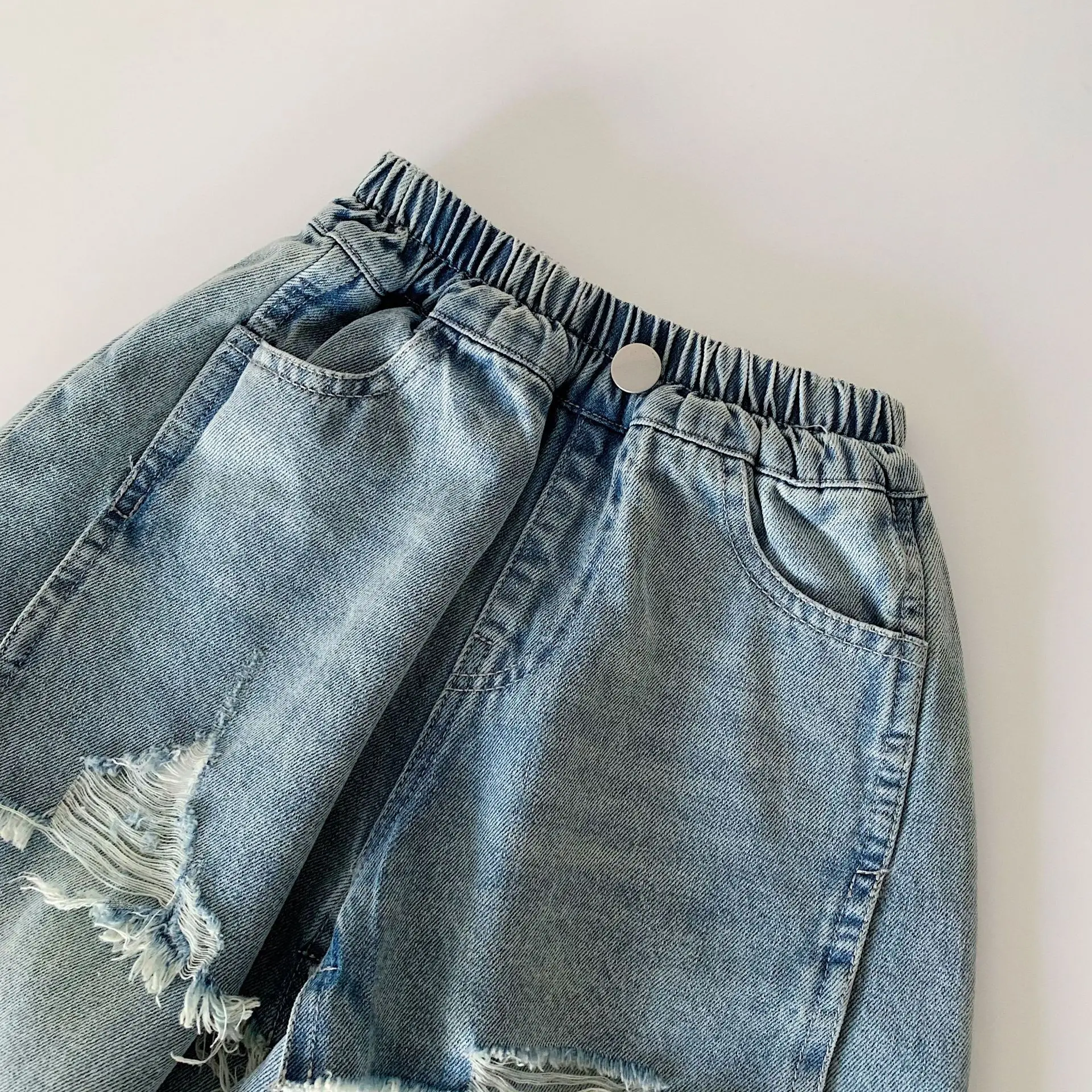 Boys Pants 2026 Spring and Summer New Childrens Clothing Korean Boys and Girls Foreign Style Broken Holes Loose Straight Pants
