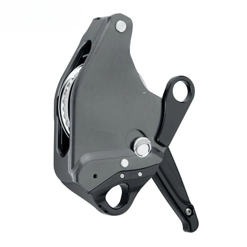Clutch rope rescue lift lower one-way brake pulley protector descender