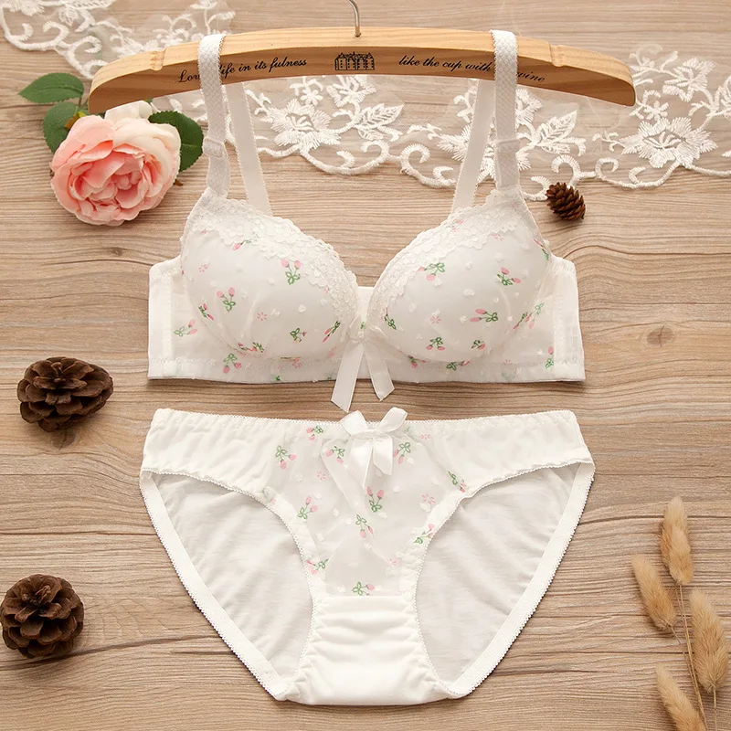 Girls Lace No Steel Rings Comfortable Girls Bra + Panties Set Adjustment Gathering Sexy Girls Student Underwear