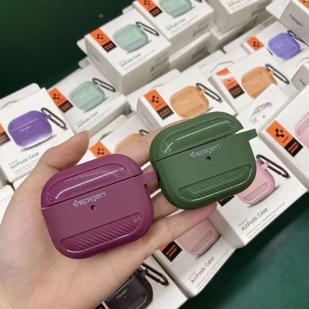 Etui na słuchawki Spigen z włókna węglowego do AirPods 1/2 3 Pro 2, dzielone etui TPU chroniące przed upadkiem i chroniące słuchawki. — zdjęcie produktu 4