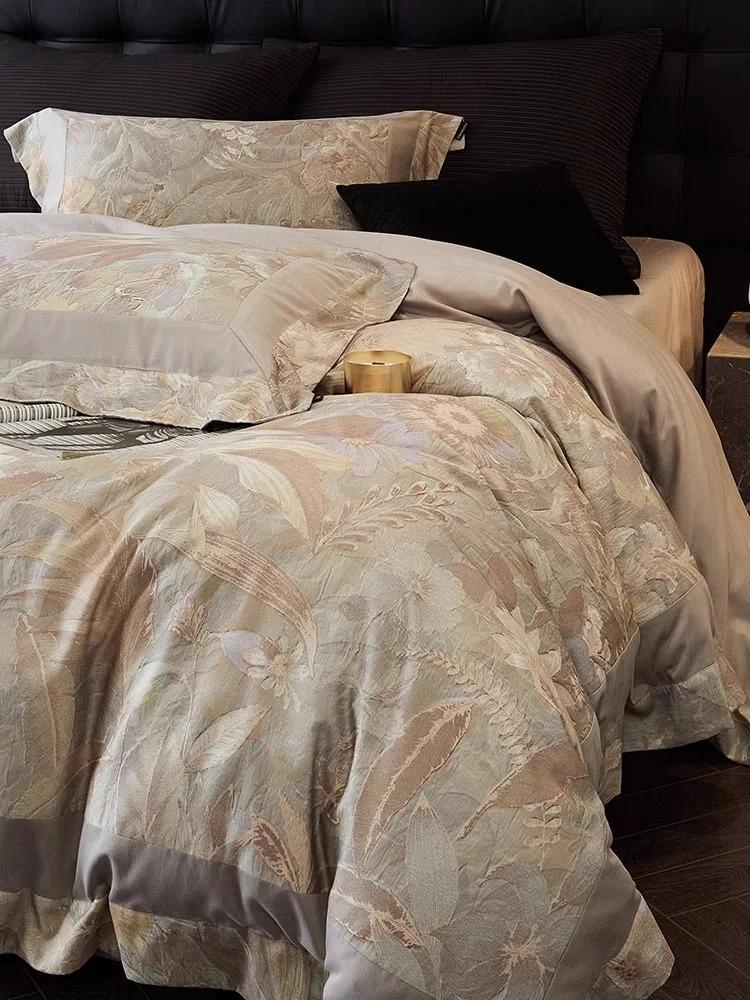 

Warmth Premium 00 Days Silk Cotton Brued Bedding Set Autumn Winter Soft Cozy Bed Linens Four-Piece Comforter Set
