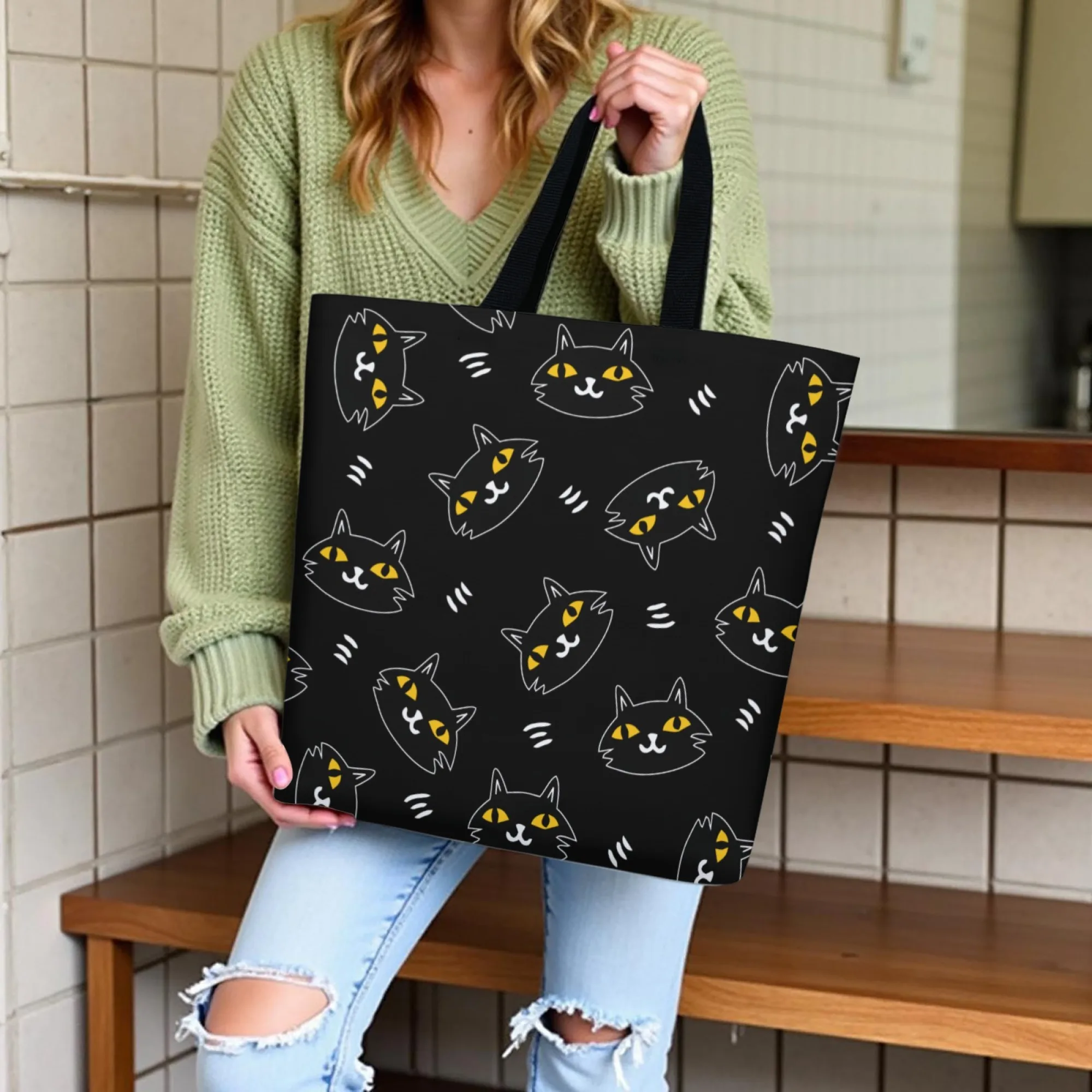 Women's Minimalist Black Cat Canvas Tote Bag Yellow-Eyed Kitten Graffiti Shoulder Bag for Daily Use Lightweight Durable Handbag