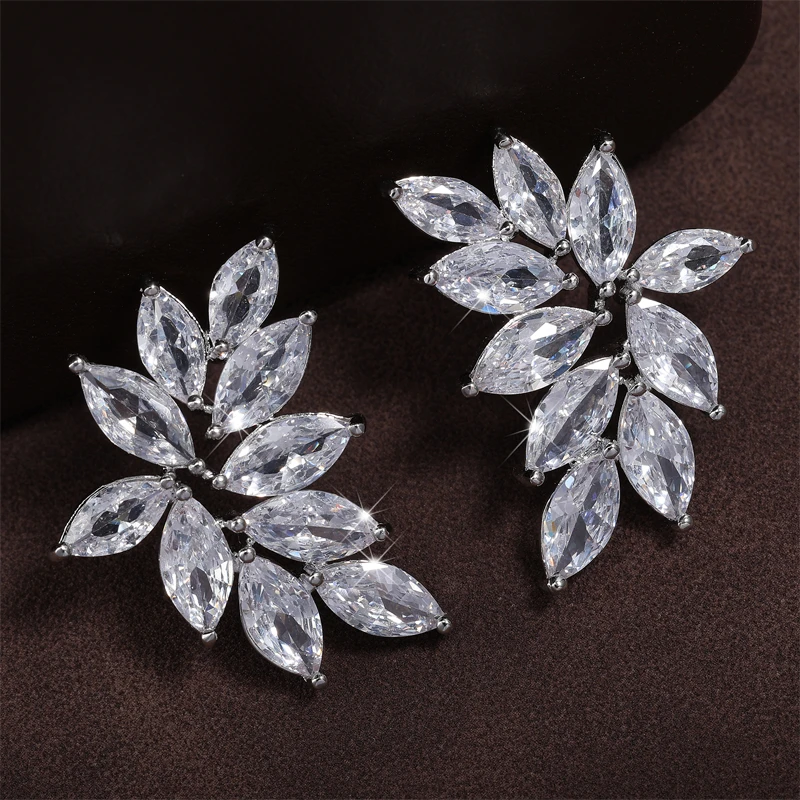 ZAKOL Fashion Sliver Color Leaf Cubic Zircon Stud Earrings for Women Shinny Crystal Flower Earring Jewelry