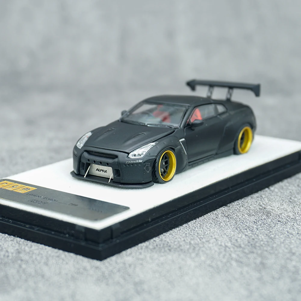 

PGM 1:64 Nissan GTR R35 Ракетный кролик с широким корпусом и полным открытием, модель автомобиля из сплава, орнамент