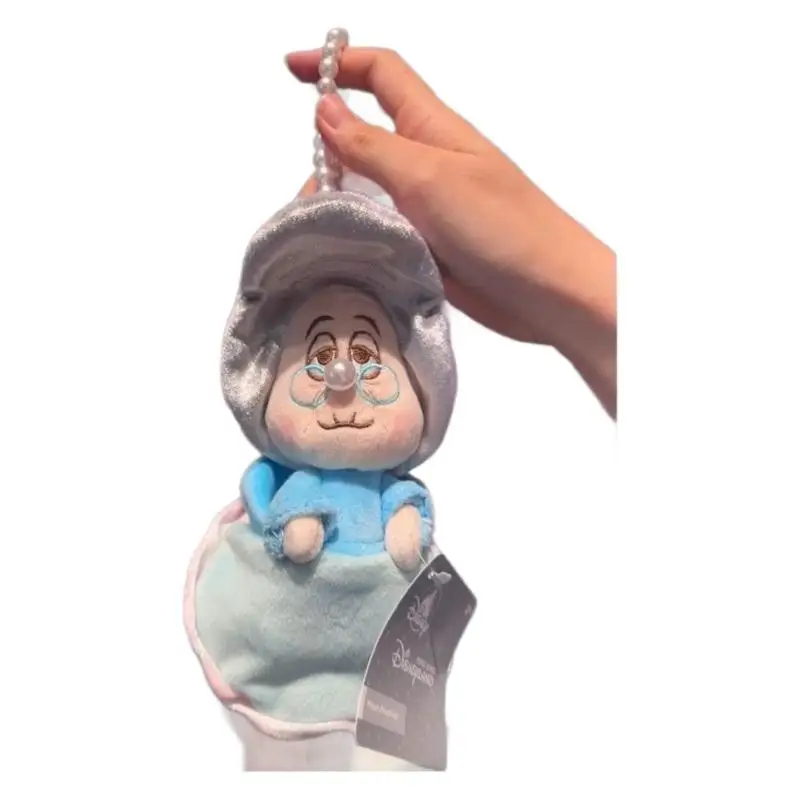 Disney Alice's Adventures In Wonderland Old Oyster Cartoon Figure Keychain Creative Key Rings Bag Accessories Pendant Doll Gift