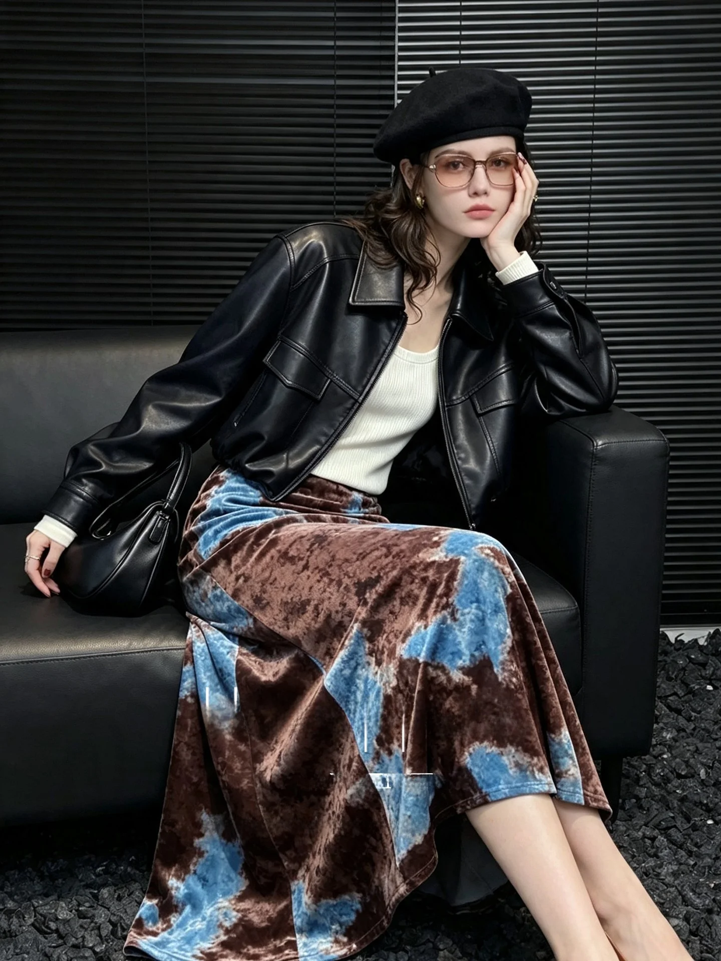 Huaappuw Gradient Irregular Velvet Skirt Vintage Print Wrap around High Waist a Line Skirt for Women Daily Travel Commute