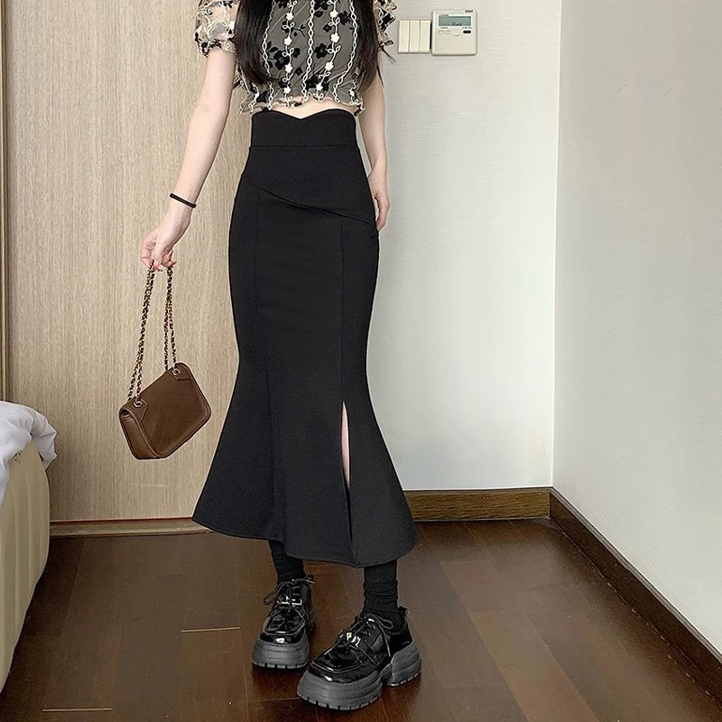 New Fashion Slim Fit Black High Waist Slit Fishtail Skirt For Women