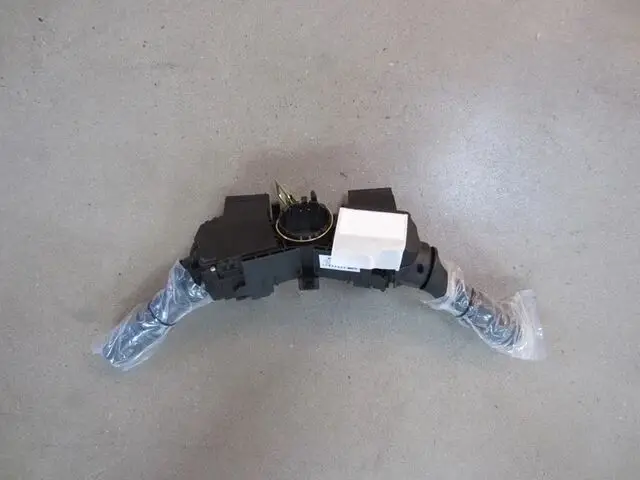 Auto parts High quality 1 set MULTI-FUNCTION COMBINATION SWITCH ASSY II OEM 5476040 For BRILLIANCE V3