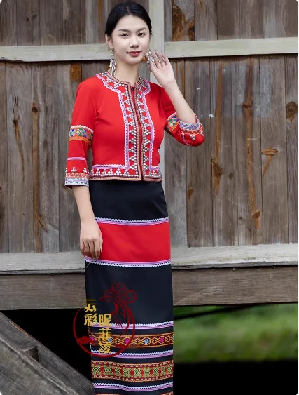 

Chinese Female Lahu Ethnic Style Red Top Black Skirt Slim Fit Set
