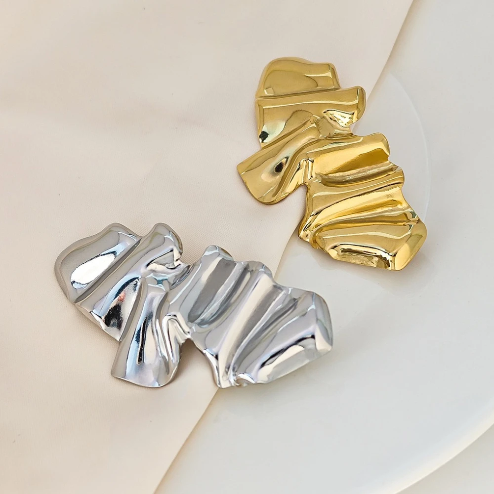 

High End Simple Metal Wrinkle Design Brooches Pins for Women Gold Sliver Color Fashion Jewelry Dress Coat Badge Accessories