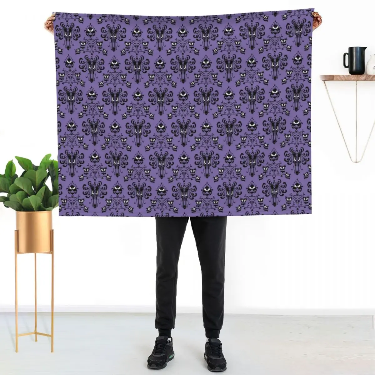 Haunted Wallpaper Throw Blanket Luxury Thicken Flannel Fabric Heavy Bed linens Blankets