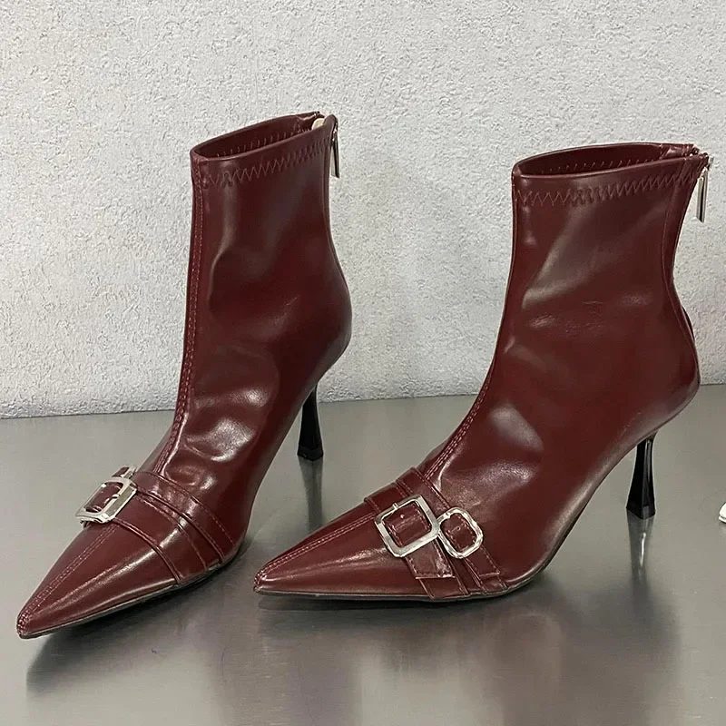 

Новые дизайнерские сексуальные ботильоны с острым носком, женские модные современные ботинки на тонком каблуке, женские зимние короткие сапоги с пряжкой на ремне