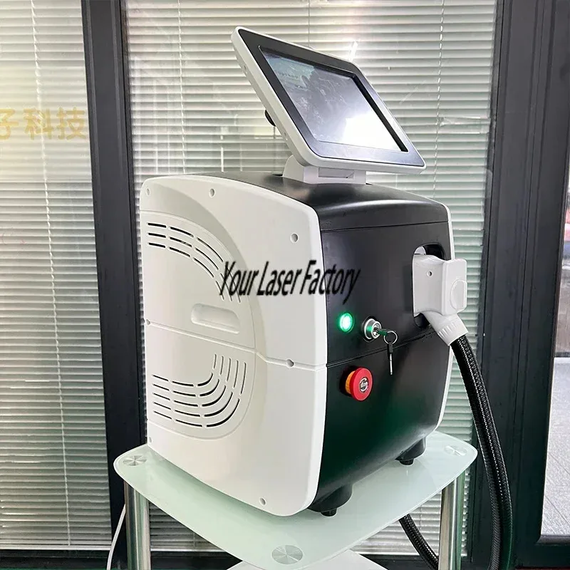 808nm أليساندريت المهنية ديود الجليد التيتانيوم آلة إزالة شعر الجسم بالليزر 3 موجة جهاز دائم CE امرأة 3000 واط