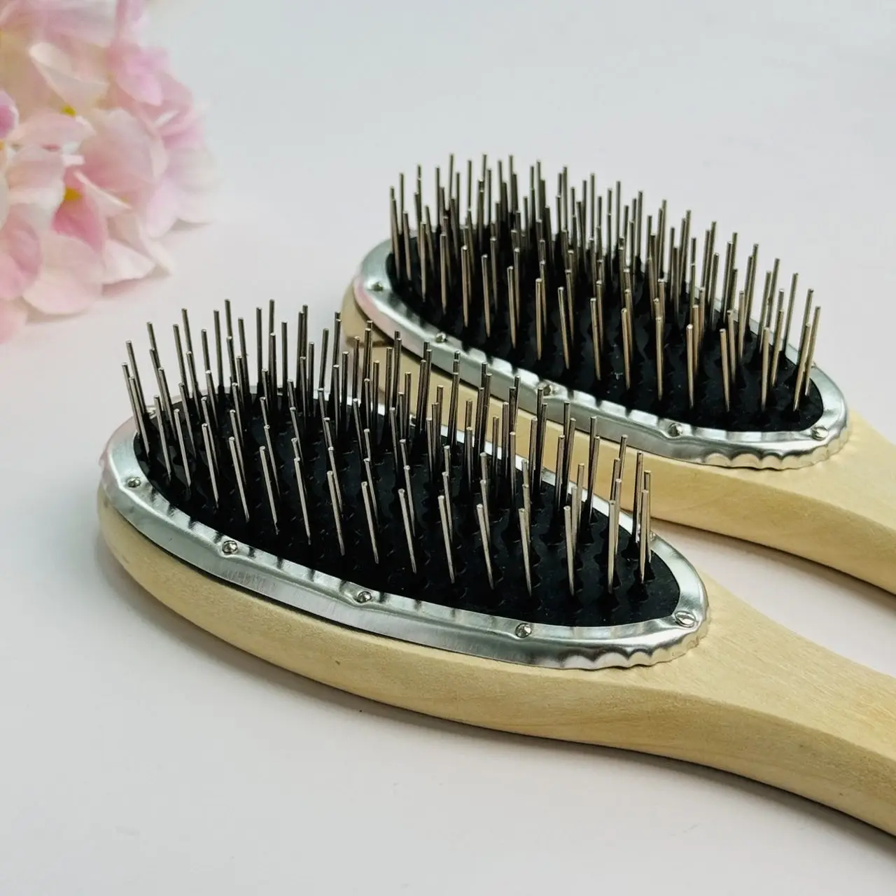 Professional Brush For Wig Anti Static Steel Comb for Tangle Hair Extensions Training