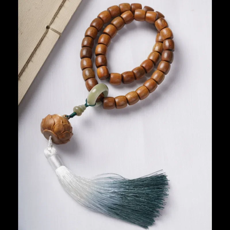 Natural green sandalwood straight cut bucket beads for men and women holding Buddhist beads, wooden jewelry bracelets