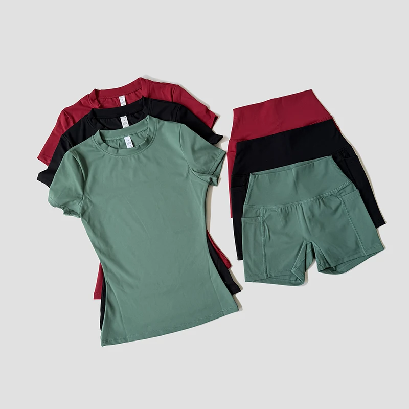 

Women's sportswear sets, tight-fitting short-sleeved tops for running, training, gym shorts, tracksuits, breathable sportswear