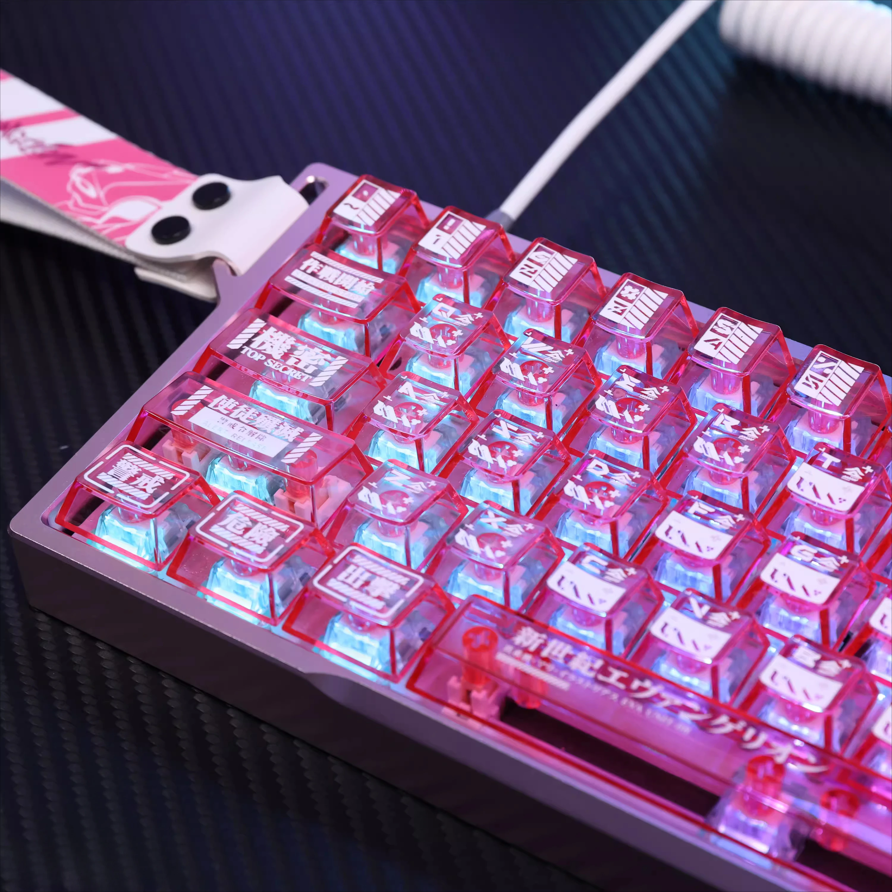 

Прозрачные колпачки для клавиш. Оригинальная сублимационная настройка для ПК. 68. Адаптация. Устройка Maicong.