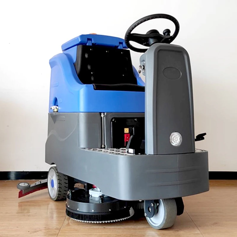 Lavapavimenti portatile Spazzatrice per sedili elettrica affidabile Walk-Behind Macchina per la pulizia alimentata a batteria in nuova condizione